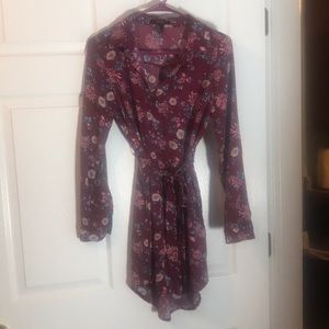 Forever 21 long sleeve button down shirt